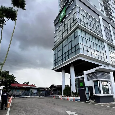Riverview 8Pax 2Br In Kbtown Netflix, Wi-Fi B-3A-5 Kota Bharu Bagian luar foto