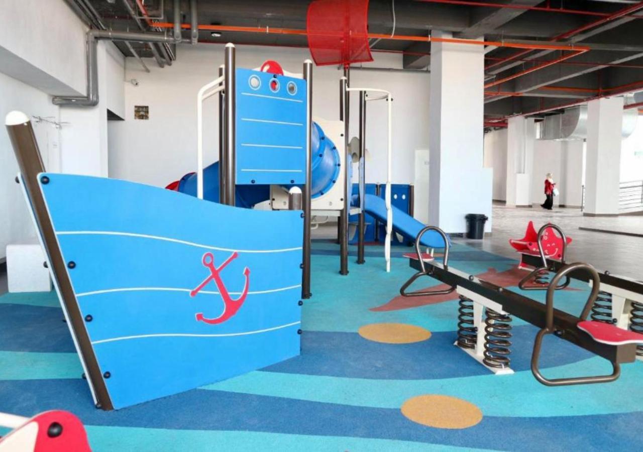 Riverview 8pax 2br In Kbtown Netflix, Wi-fi B-3a-5 Apartment Kota Bharu